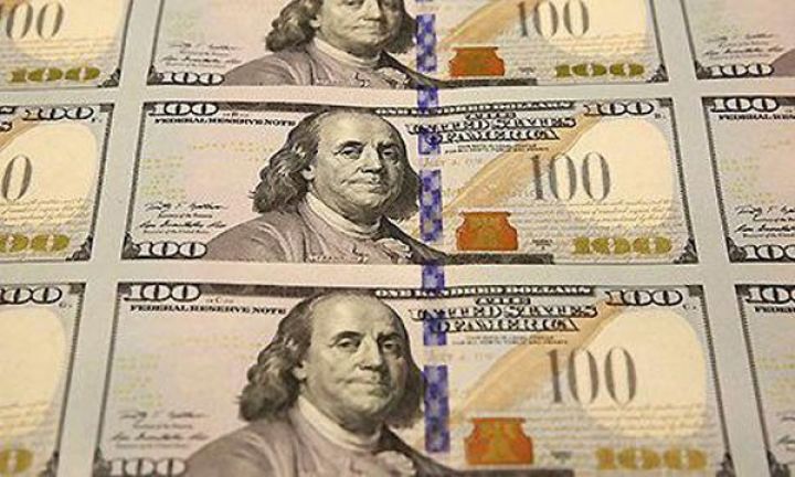 Dolların hərracda ucuzlaşa biləcəyinə işarə