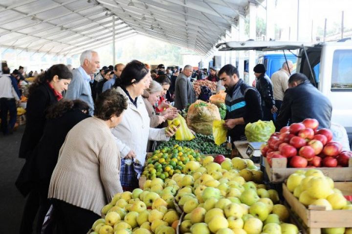 3 yerdə 20-30%  ucuz bayram yarmarkası