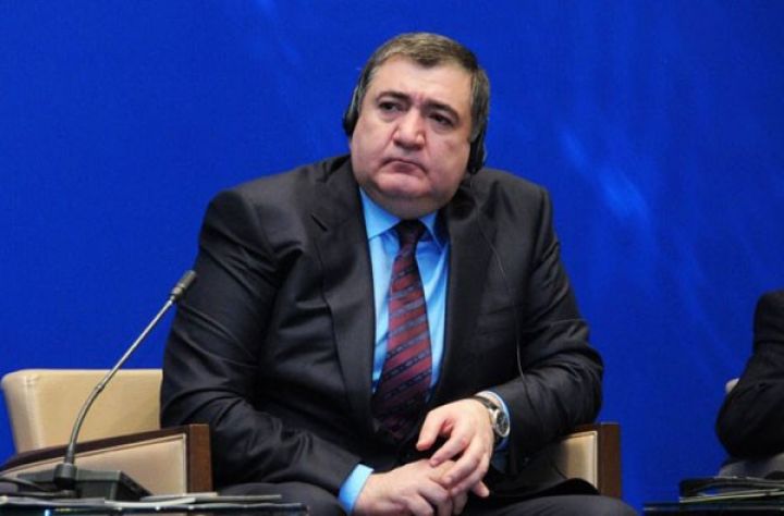 Eks-nazirin təcili xaricə aparıldığı bildirilir - YENİLƏNİB