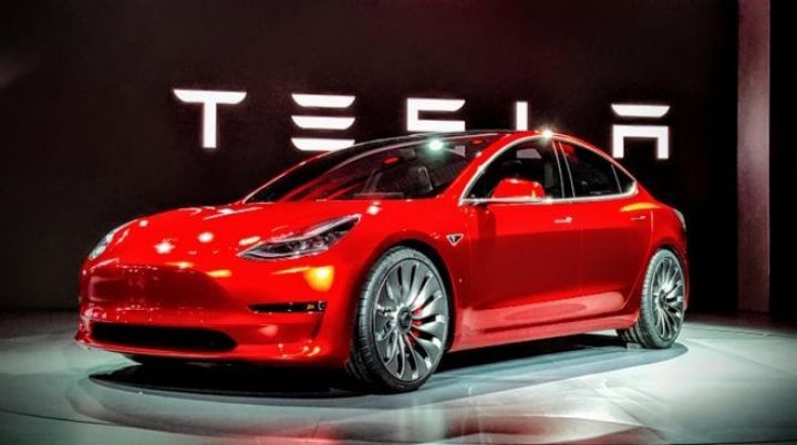 8 il əvvəl min dollar yatıranın bu gün 14 min dolları var