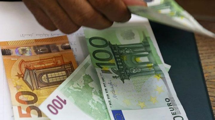 "Avro böyük bir təhdidlə qarşı-qarşıyadır"