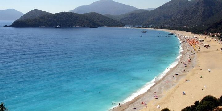 Türkiyənin turizm gəliri 22% artıb