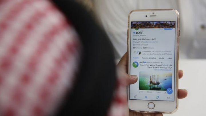 Dünyanın ən böyük neft şirkəti dividend ödəmək üçün  8 milyard dollar borc aldı