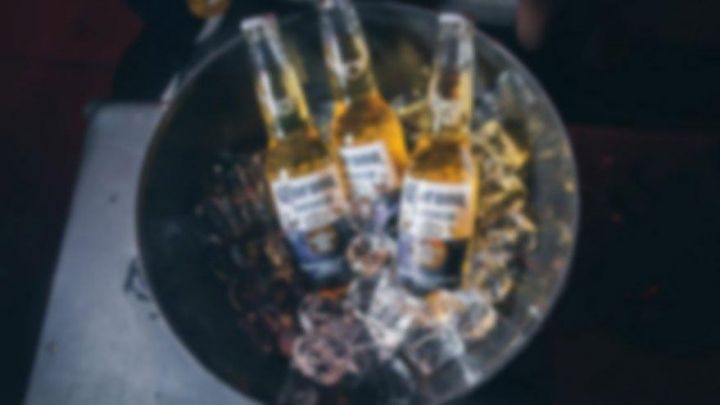 Koronavirus epidemiyası "Corona" adlı pivənin satışlarına mənfi təsir edib