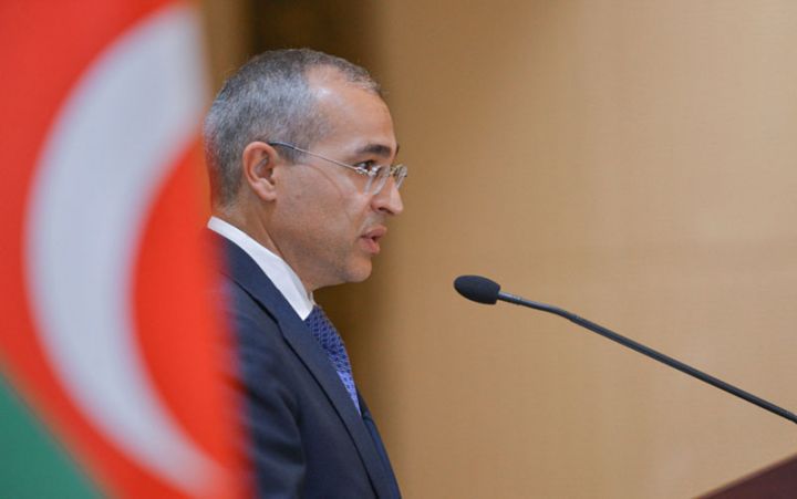 Nazir: Azərbaycanın valyuta ehtiyatları ilin sonuna dövlət borcunu 6 dəfədən çox üstələyəcək