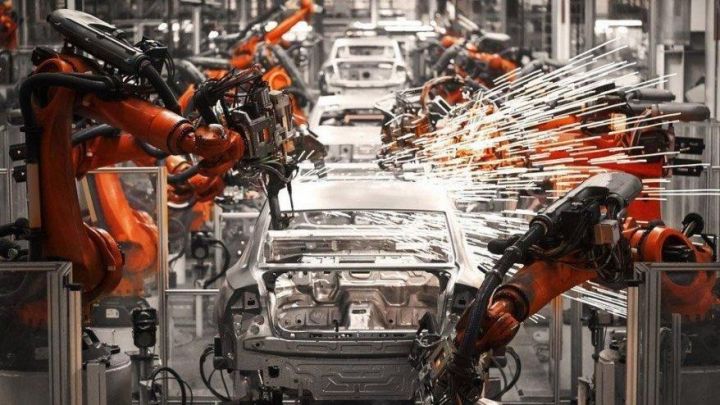 "Çip böhranı 2022-ci ilin ortasında bitə bilər"