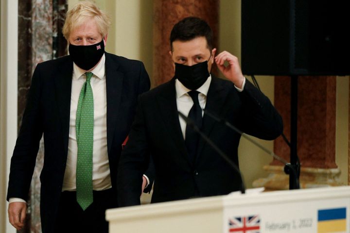 Zelenski: “Növbəti növbəti 24 saat Ukrayna üçün həlledici ola bilər”