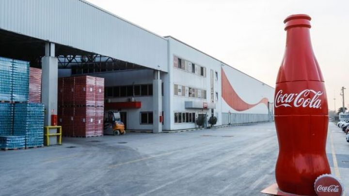 Azərbaycan bazarında da "Coca-Cola"nı təmsil edən şirkət 500 milyon dollarlıq istiqraz buraxıb