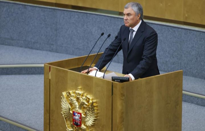 "Dollar dünyada getdikcə öz mövqelərini itirir"