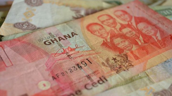 Qana nefti dollar əvəzinə qızılla alacaq