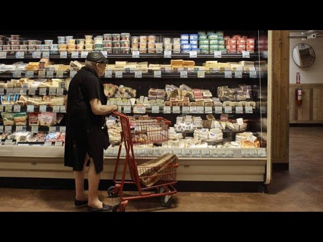 Azərbaycanda yoxsulların ödədiyi "gizli vergi" artır