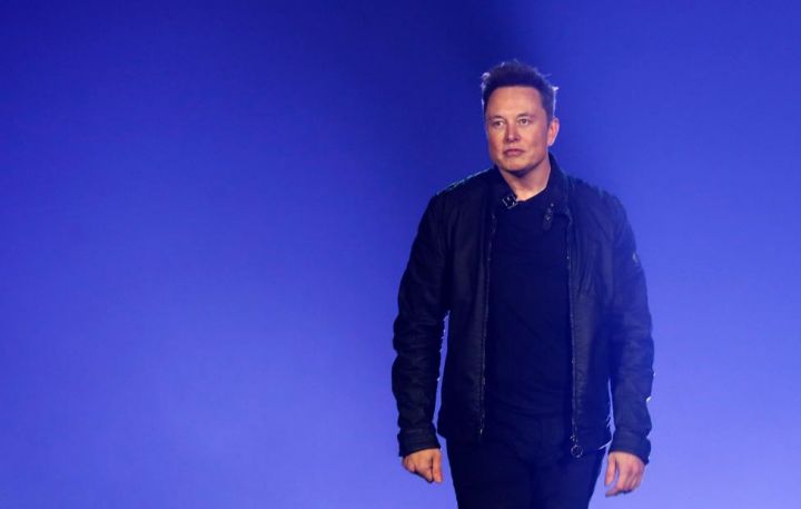 Twitter səhmdarları şirkəti İlon Maska satmağa səs veriblər