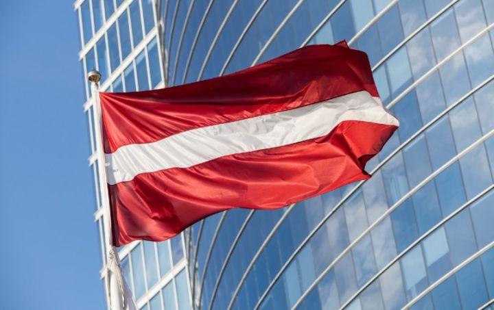 Latviya 1167 rusiyalını deportasiya etmək niyyətindədir