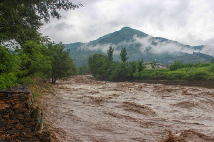 Hava şəraiti ilə bağlı xəbərdarlıq edildi