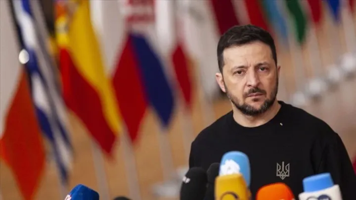 “Ukrayna çox çətin bir seçimlə üz-üzə qala bilər”  - Zelenskiy Trampın sülh planına dair danışdı