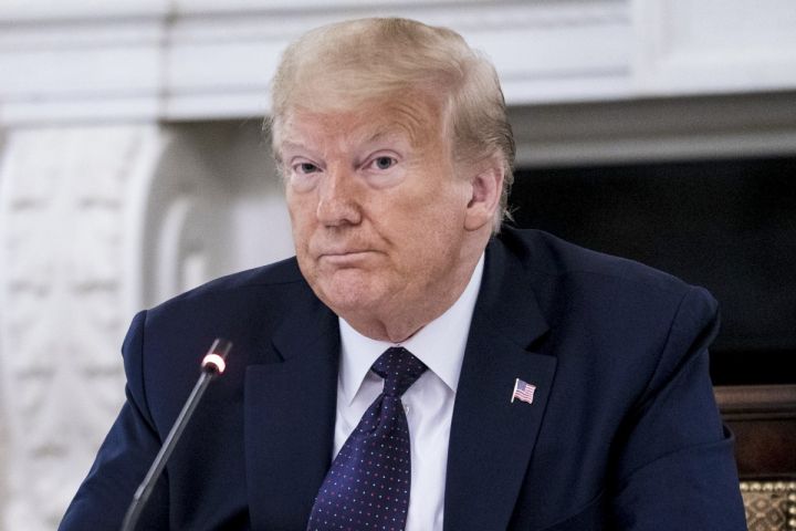 Tramp ABŞ-ı NATO-dan çıxara biləcəyini deyib