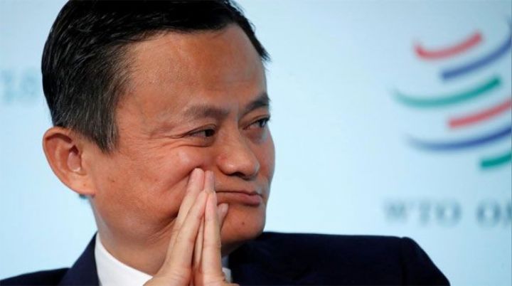 Məşhur kapitalist, kommunist oldu