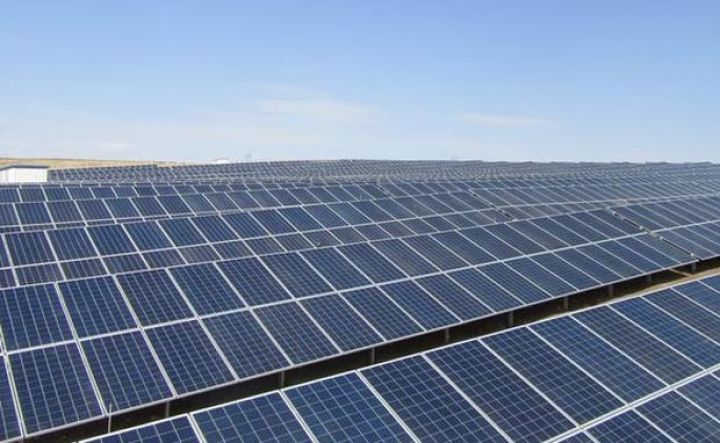 Azərbaycanda daha bir günəş elektrik stansiyası işə düşüb