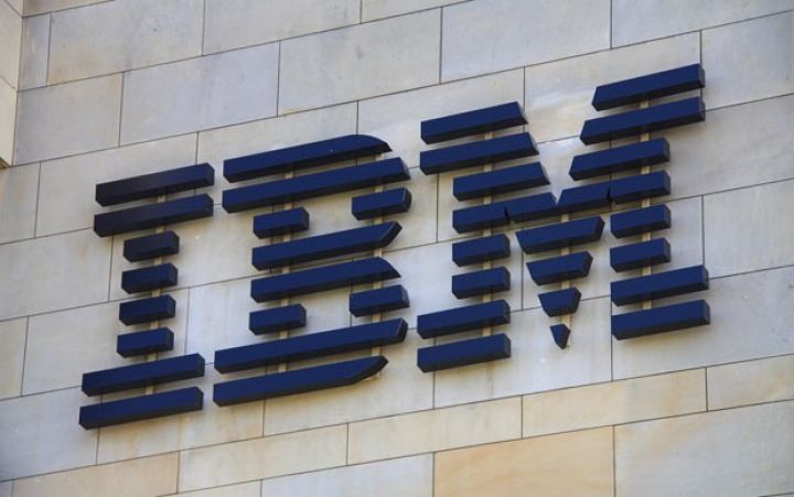 Mərkəzi Bank IBM ilə satınalma müqaviləsi imzalayıb