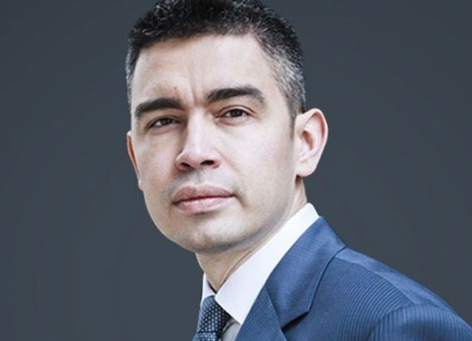 "Neftin bahalaşması müvəqqətidir, 100 dollara qalxacağına inanmıram"