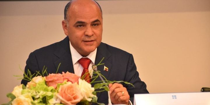 "Neft hasilatının azaldılması qərarı daha 9 ay uzadılır"