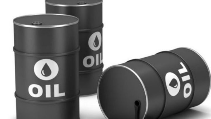 Çin xam neft emalını 15% azaldıb