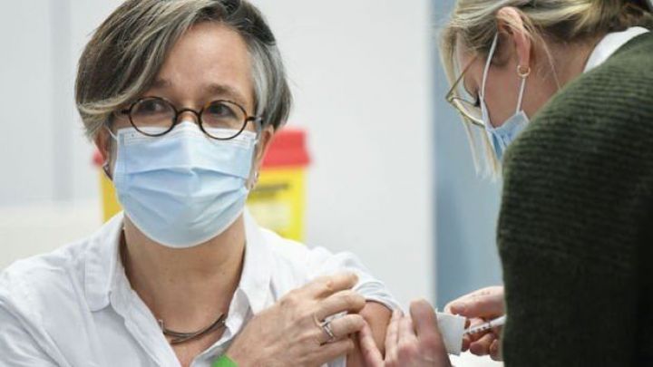 Qlobal bank peyvəndi məcburi edir