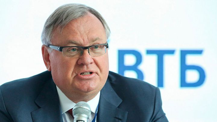 VTB rəhbəri Krımda işləməyin mümkün olmadığını açıqladı