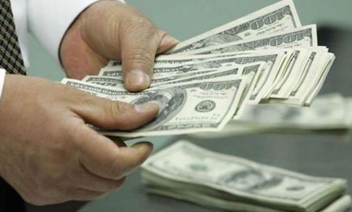 Dolların sabaha olan rəsmi məzənnəsi açıqlandı