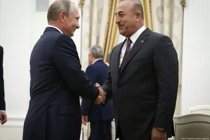 Çavuşoğlu: "Putin Türkiyəyə gələcək"