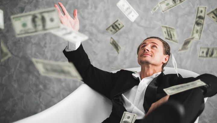 Dünyanın ən varlı 10 adamının sərvəti 2021-ci ildə nə qədər artıb?