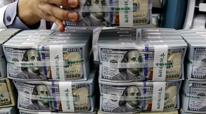 Valyuta hərracında satış 100 milyon dollara yaxın oldu