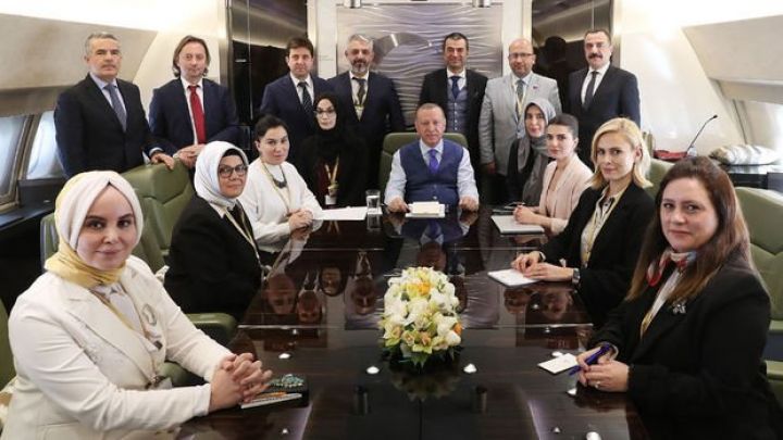 "Məzənnə və faizlər aşağı düşəcək, 2022-ci il bizim ən parlaq ilimiz olacaq"