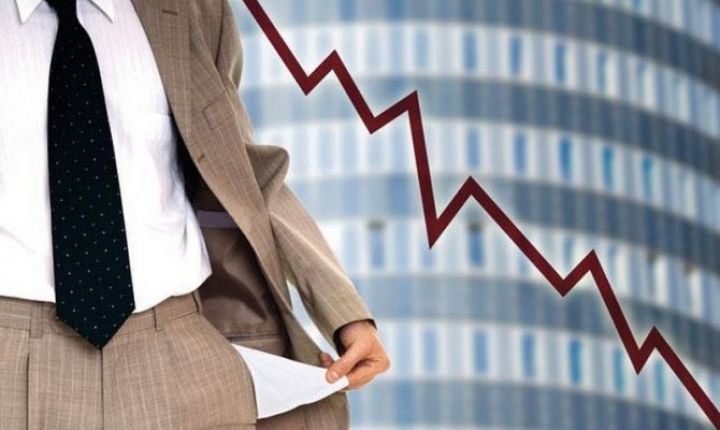 Rusiyanın ən böyük pərakəndə satış şirkətlərindən biri defolt elan edib