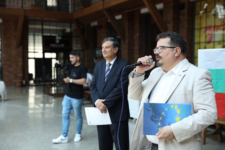 1-ci Azərbaycan "CultRural" Festivalı 2022 tədbirində 1000-ə yaxın yaradıcı biznes nümayəndələri iştirak edib