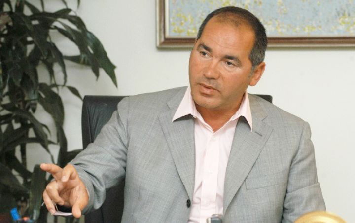 İş adamı Fərhad Əhmədov barəsində yayılan məlumatlara cavab verdi