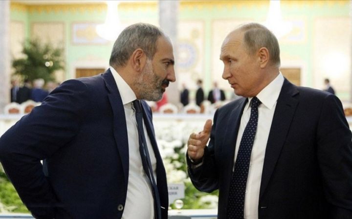 Putin və Paşinyan üçtərəfli bəyanatların icrasını müzakirə edəcəklər