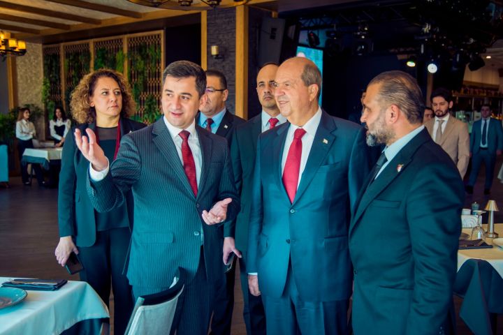 Sahibkarlar Bakıda Şimali Kipr Türk Cümhuriyyətinin Prezidenti Ersin Tatarla görüşüb