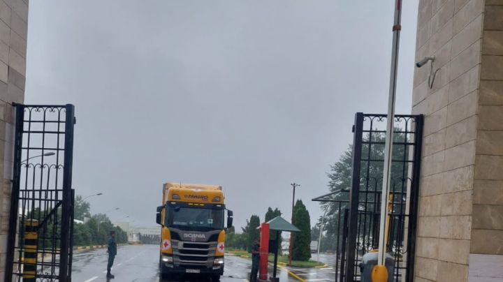 Rusiya Qarabağdakı ermənilərə Ağdam yolu ilə ərzaq yardımı göndərir - TIR AZƏRBAYCANA DAXİL OLUB