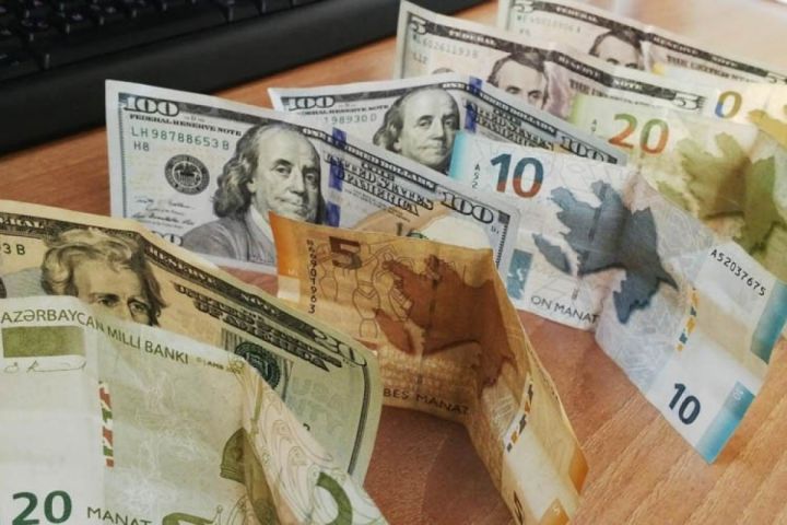 Mərkəzi Bankın sədri növbəti illər üçün manatın məzənnəsi haqqında danışdı