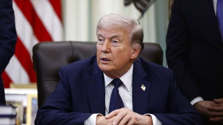 Tramp İrana qarşı tətbiq edilən blokadanı uzatmağa çalışır