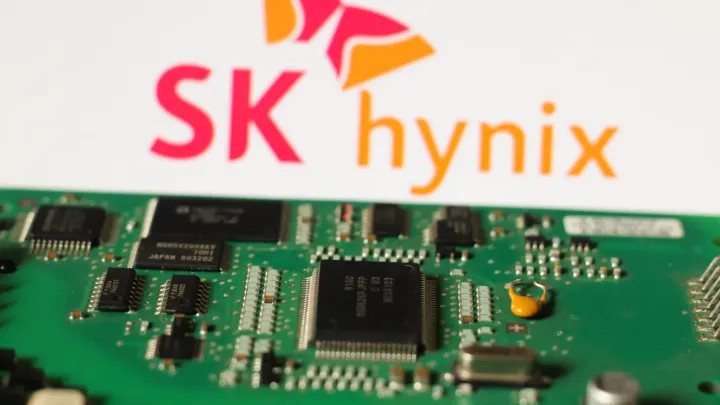 "SK Hynix" şirkətinin səhmləri irihəcmli listinq müraciətindən sonra 11% bahalaşıb